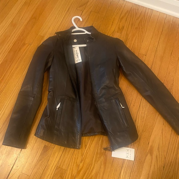 Women’s Danier Leather Dark Brown Leather Jacket- DERI, Size XXXS - Picture 2 of 5